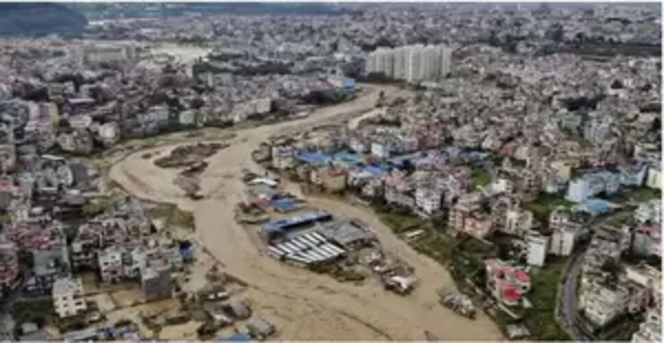 नेपाल में बाढ़ और भूस्खलन से भारी तबाही, मरने वालों की संख्या बढ़कर 170