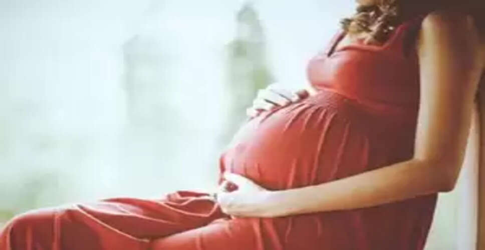 सर्दियों के मौसम में गर्भवती महिलाओं को सतर्क रहने की जरूरत