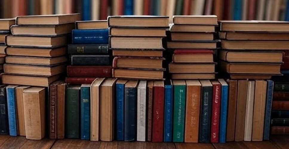 जम्मू-कश्मीर में 25 किताबों पर प्रतिबंध: अभिव्यक्ति की आज़ादी पर खतरा
