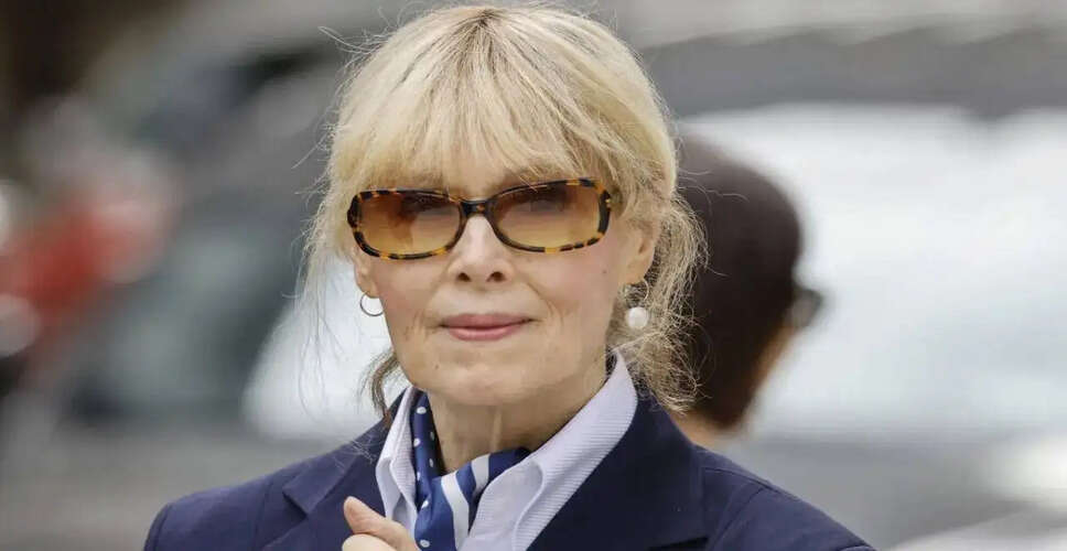 अमेरिका में E. Jean Carroll के खिलाफ आपराधिक जांच शुरू
