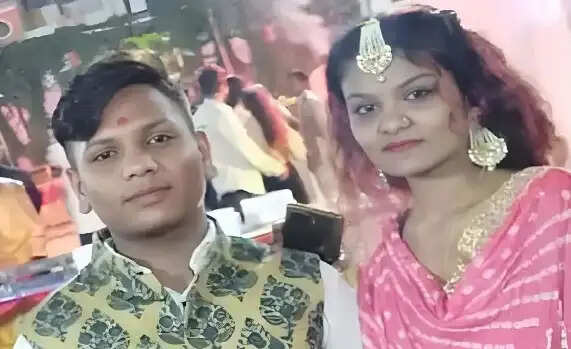 इंदौर में युवती ने प्रेमी के दबाव में आत्महत्या की, परिवार का आरोप