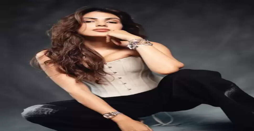 बर्थडे स्पेशल: जेल में काटी रातें तो महेश भट्ट संग जुड़ा नाम, फिल्मी है रिया की कहानी