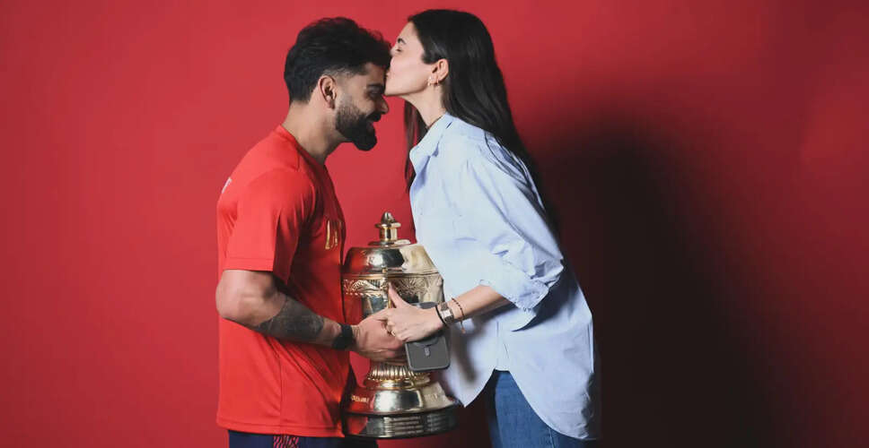 अनुष्का शर्मा ने RCB की IPL 2026 जीत का जश्न मनाया