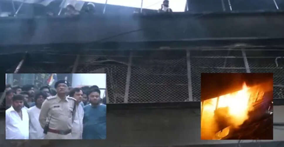 इंदौर में EV चार्जिंग पॉइंट पर विस्फोट से 7 की मौत, कई घायल