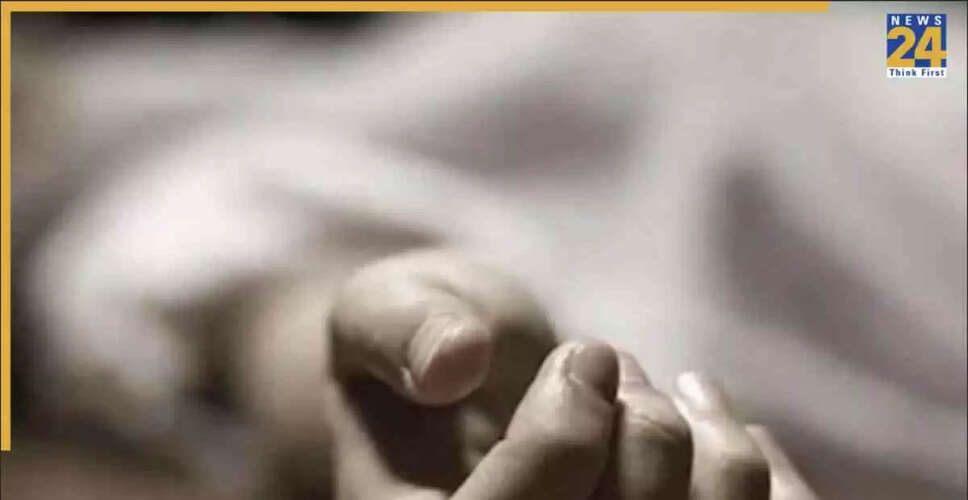 दिल्ली में मां-बेटी की हत्या: पति पर आरोप