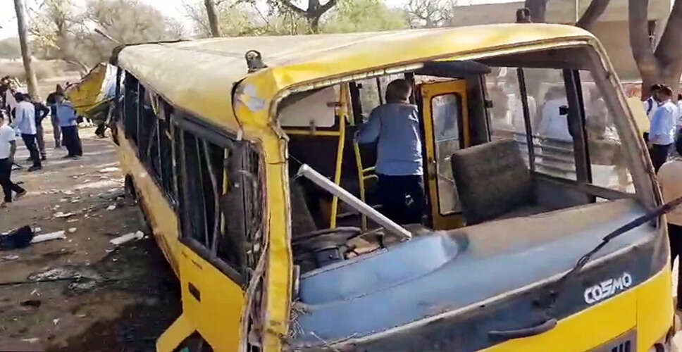 अमेठी में सड़क दुर्घटना में पांच श्रद्धालु घायल