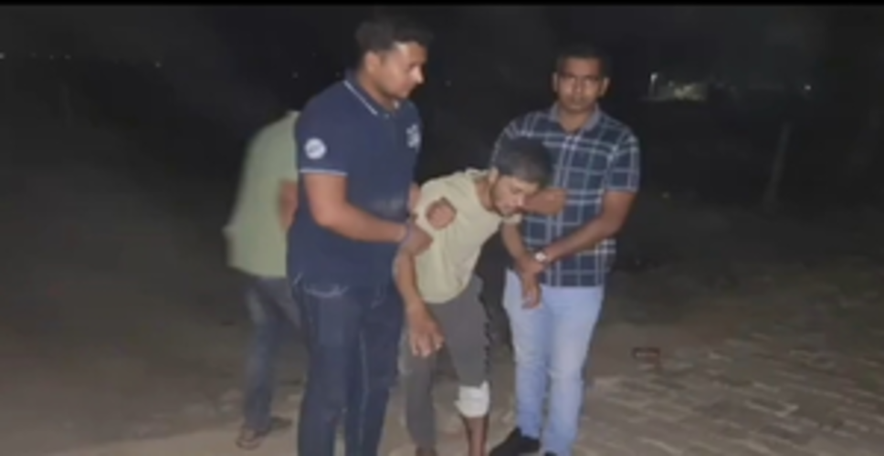 मेरठ में पुलिस और बदमाश के बीच मुठभेड़, वांछित गोकश गिरफ्तार