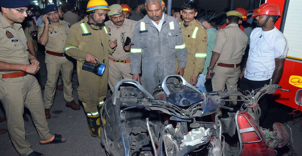 कानपुर में स्कूटर विस्फोट से दहशत, आठ लोग घायल