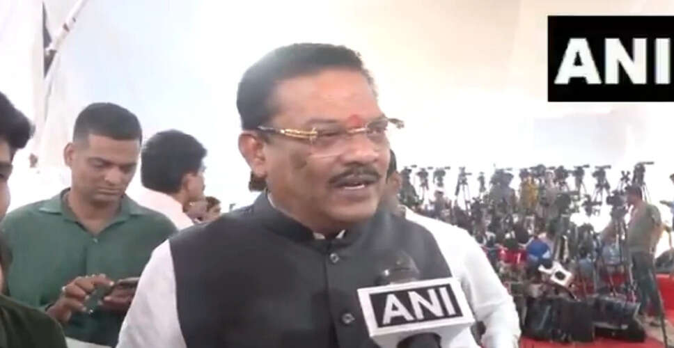 महाराष्ट्र के मंत्री संजय शिरसाट ने वीडियो विवाद पर प्रतिक्रिया दी
