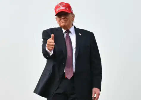 ईरान द्वारा होर्मुज जलमार्ग बंद करने के बाद ट्रंप की अपील