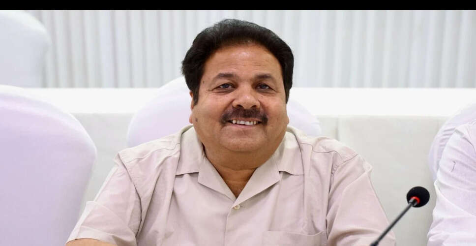 ऑस्ट्रेलियाई गेंदबाज़ की तबीयत बिगड़ी, बीसीसीआई ने दी सफाई