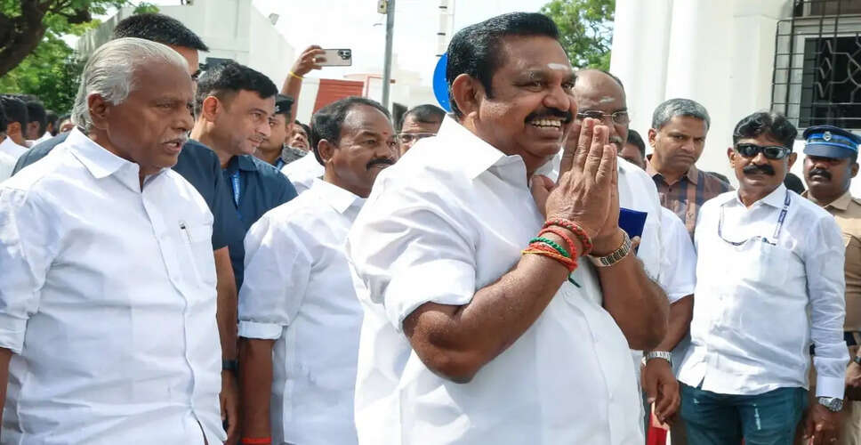 तमिलनाडु में AIADMK विधायकों का TVK को समर्थन, राजनीतिक समीकरण में बदलाव