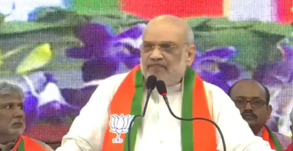 अमित शाह ने ममता बनर्जी पर लगाया बांग्लादेशी घुसपैठ का आरोप