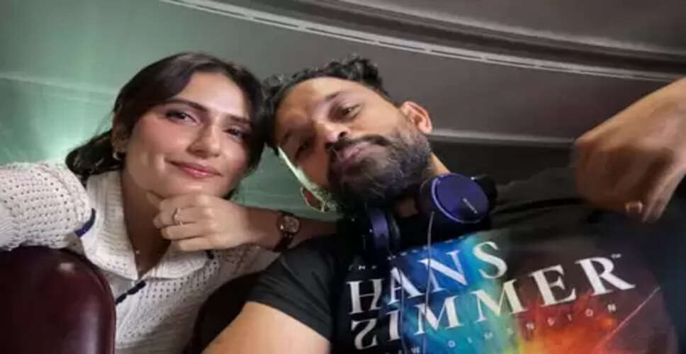 'आप जैसा कोई' के निर्माता विवेक सोनी को फातिमा ने बताया शानदार, बोलीं - मौका देने के लिए शुक्रिया