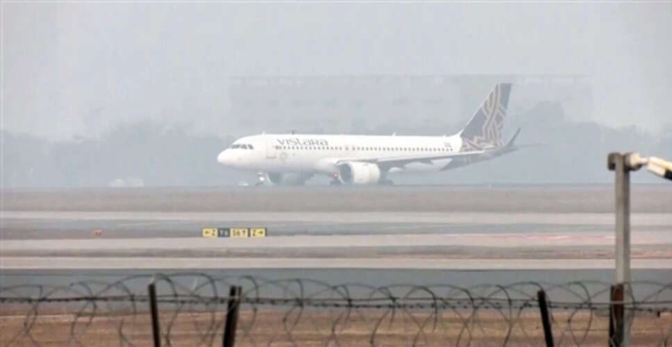 दिल्ली-एनसीआर में ठंड और कोहरे का कहर, AQI बेहद खराब