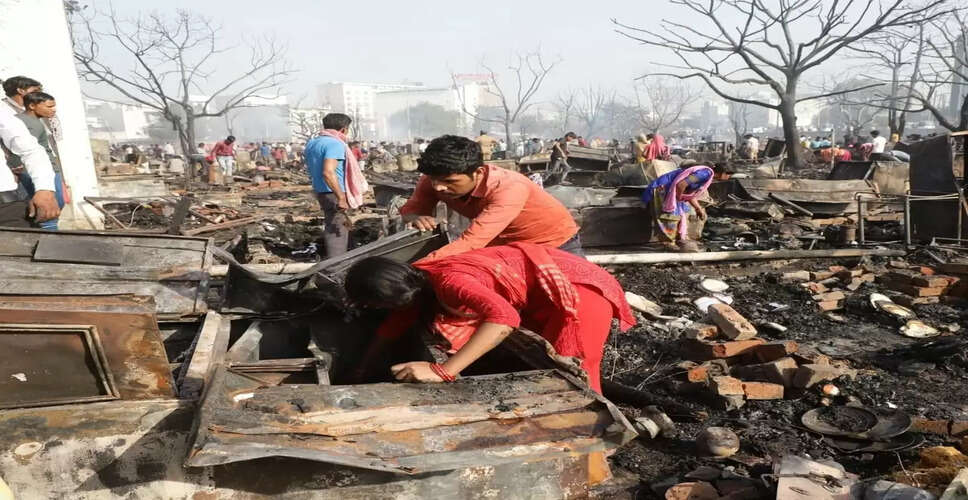 लखनऊ अग्निकांड: मुख्यमंत्री ने राहत कार्यों को तेज करने के दिए निर्देश