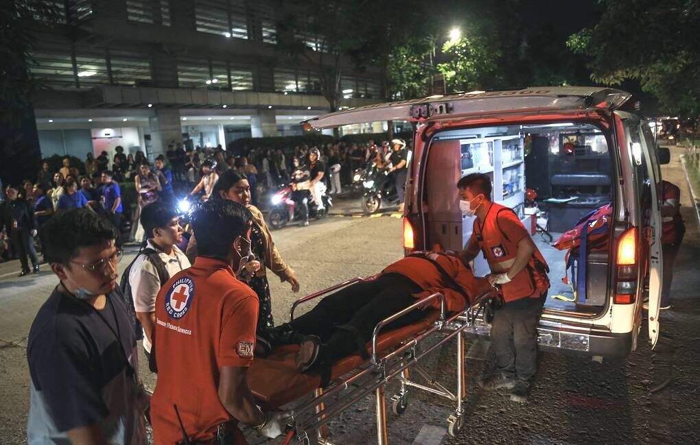 फिलीपींस में 6.9 तीव्रता के भूकंप से बढ़ा मृतकों का आंकड़ा