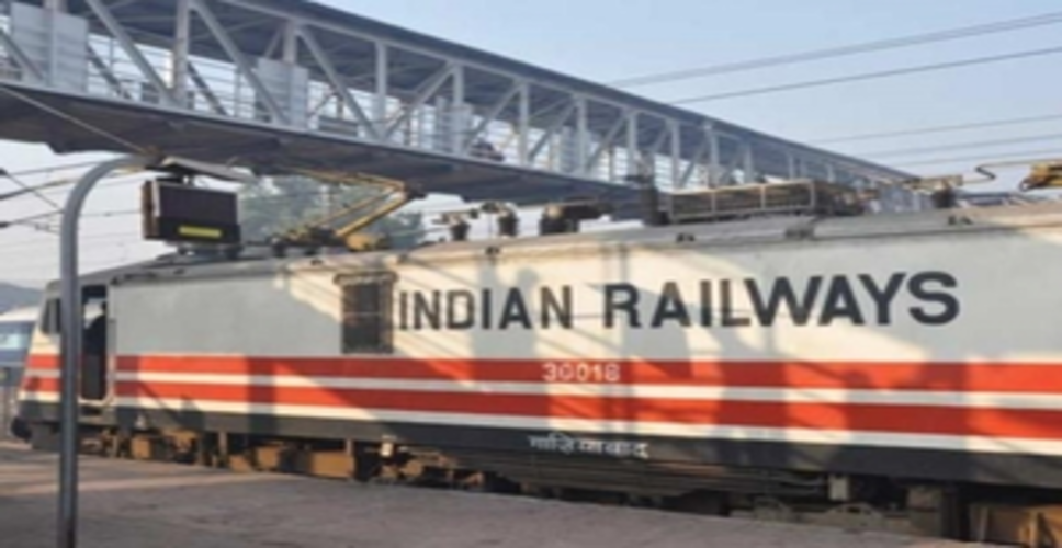 पूर्व मध्य रेलवे ने पहली बार चार मालगाड़ियों के रेक को जोड़कर चलाया लॉन्ग हॉल 'ब्रह्मास्त्र'