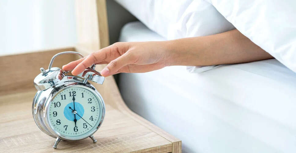 नींद की कमी के प्रभाव: जानें कैसे प्रभावित होती है सेहत