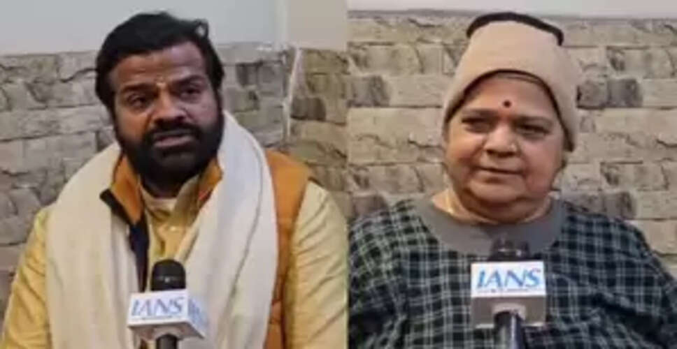 आप की 'पुजारी-ग्रंथी सम्मान योजना' को मरघट वाले बाबा मंदिर के पुजारी ने बताया चुनावी वादा