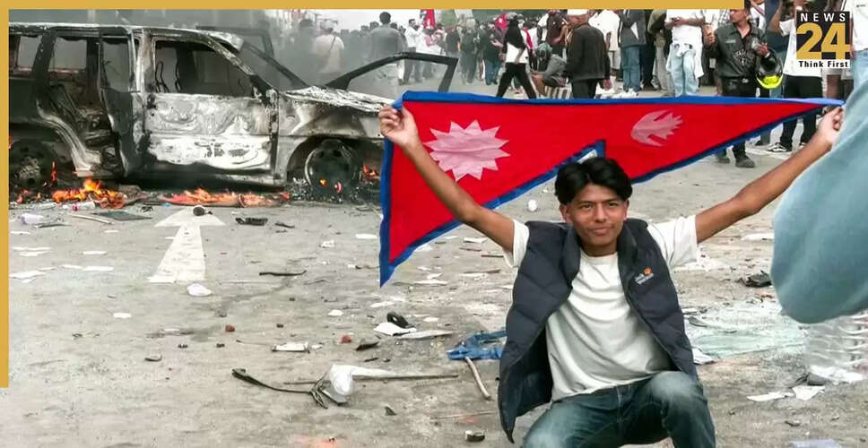 नेपाल में राजनीतिक संकट: 24 घंटे में तीन मंत्रियों का इस्तीफा