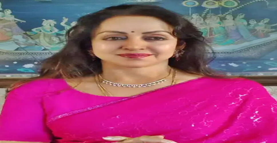 विश्व पर्यावरण दिवस पर हेमा मालिनी ने लगाए पौधे, बोलीं - यह सकारात्मक कदम