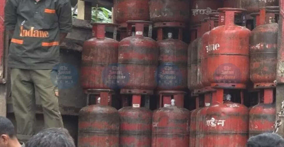 भारत की LPG आपूर्ति के लिए होर्मुज जलडमरूमध्य से जहाज लाने की कोशिशें