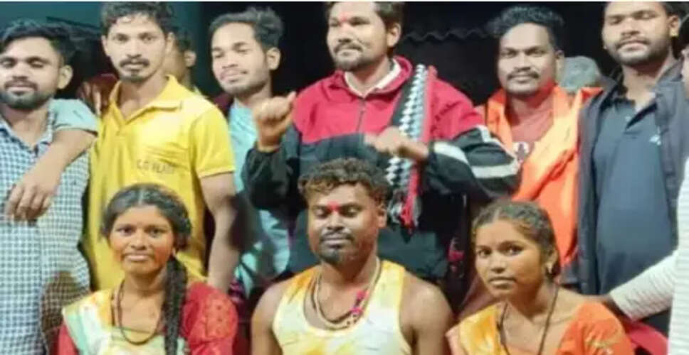 छत्तीसगढ़ में अनोखी शादी: एक युवक ने दो दुल्हनों के साथ लिए फेरे