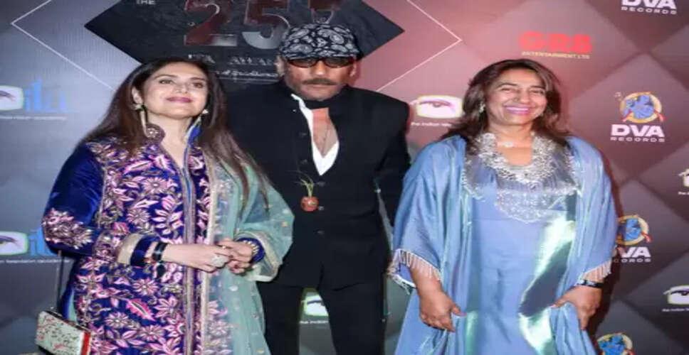'हीरो' कपल जैकी श्रॉफ और मीनाक्षी शेषाद्री फिर साथ आए नजर, सोशल मीडिया पर वीडियो वायरल