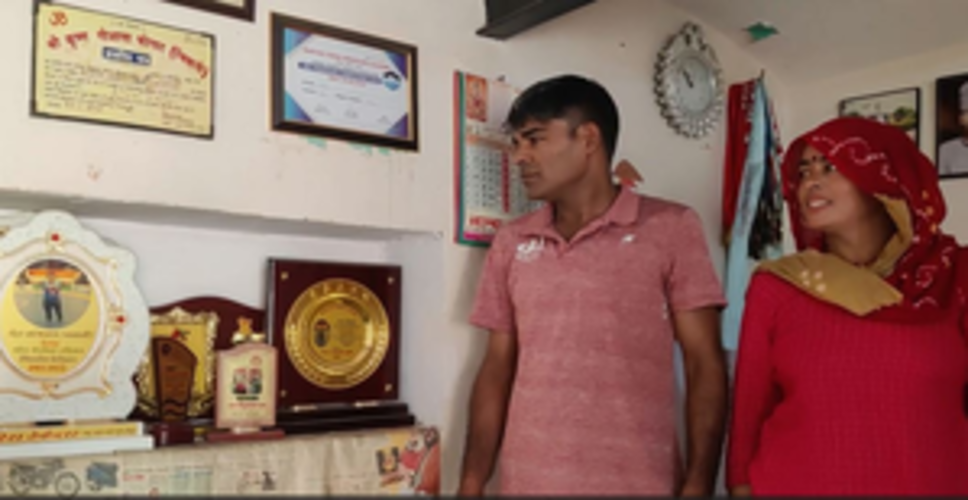 अंडर-17 विश्व कुश्ती चैंपियनशिप : नेहा ने जीता गोल्ड, माता-पिता ने कहा 'अगला लक्ष्य ओलंपिक'