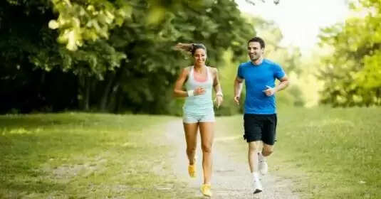 दौड़ने के दौरान सामान्य गलतियों से बचें: ज्वाइंट्स की सुरक्षा के लिए टिप्स