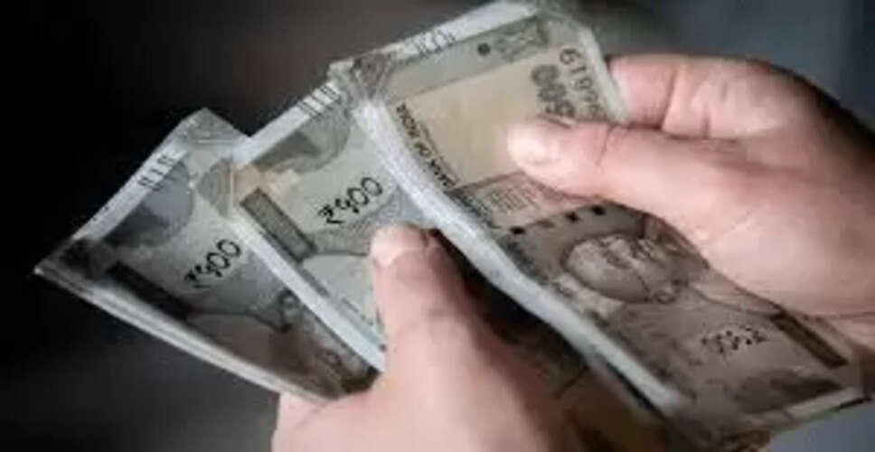 धन की सुरक्षा के लिए घर में इन चीजों से रखें दूरी