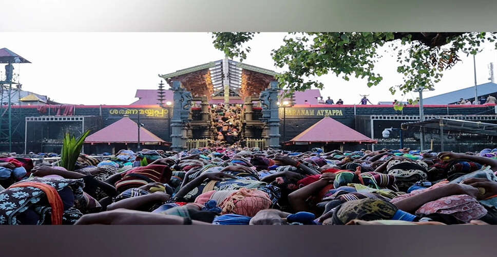 सबरीमाला मंदिर में सोने की चोरी के मामले में पूर्व अधिकारी की गिरफ्तारी