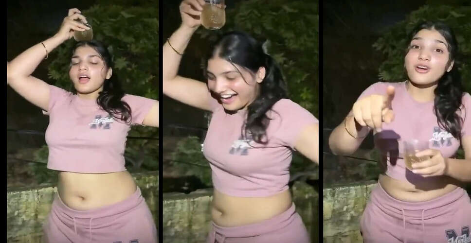 क्रॉप टॉप में लड़की का डांस वीडियो सोशल मीडिया पर मचा रहा है धमाल