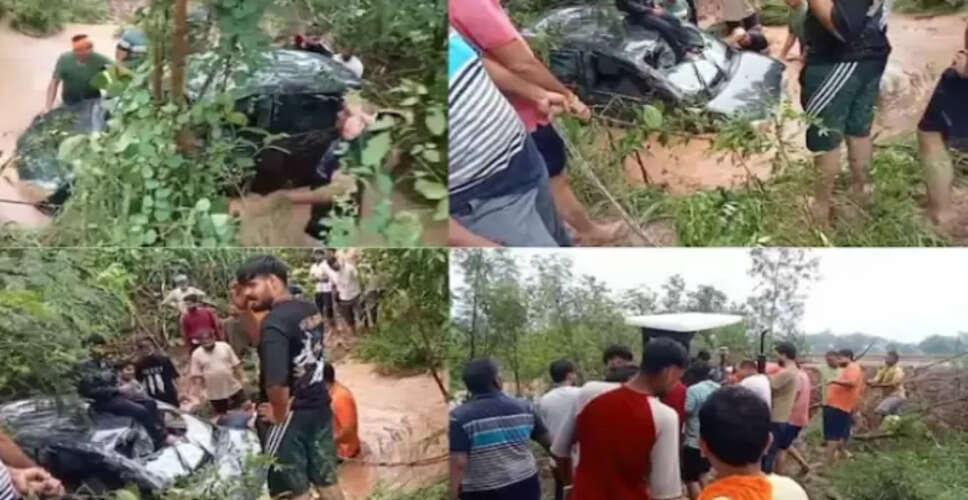 हिमाचल में गूगल मैप के कारण परिवार की कार बही, पुल की स्थिति पर उठे सवाल