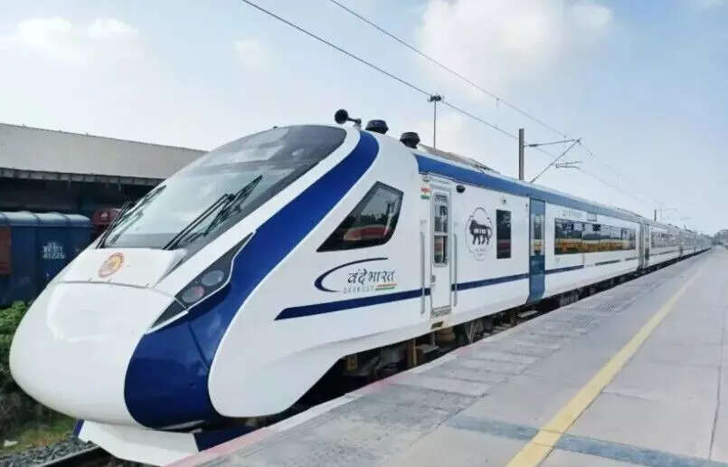 नई वंदे भारत एक्सप्रेस: खजुराहो से वाराणसी के बीच हाई-स्पीड यात्रा