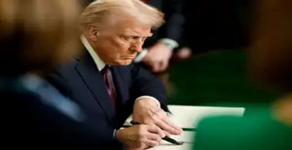 महीने के अंत में फार्मास्यूटिकल्स पर हाई टैरिफ लग सकते हैं : डोनाल्ड ट्रंप