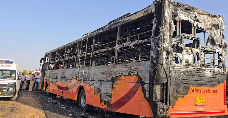 जैसलमेर बस आग हादसे में 21 लोगों की मौत, मुख्यमंत्री ने की स्थिति की समीक्षा