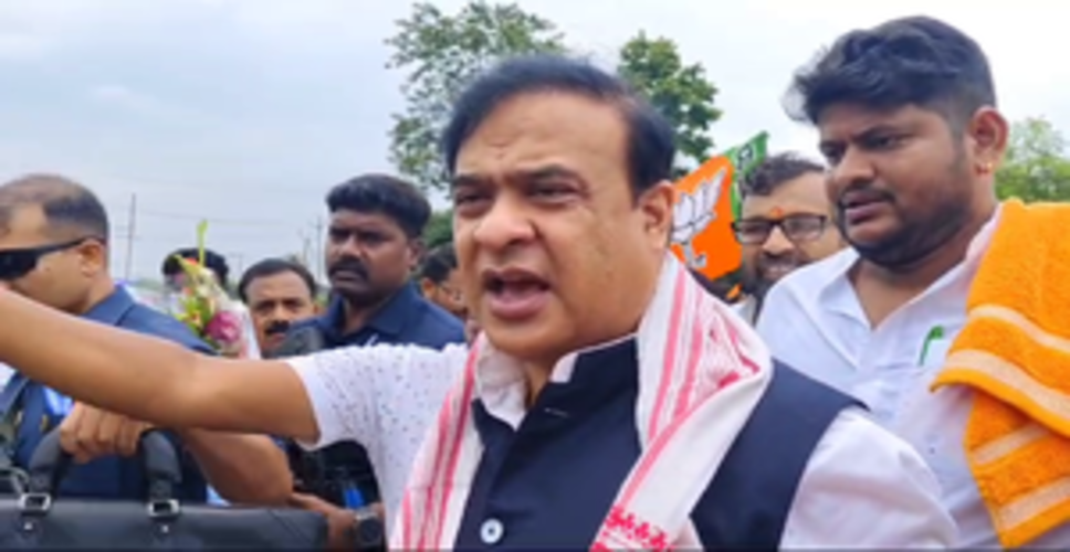 असम के सीएम हिमंत बिस्व सरमा का झारखंड सरकार पर आरोप, ‘मुझे गोपीनाथपुर जाने नहीं दिया जा रहा’