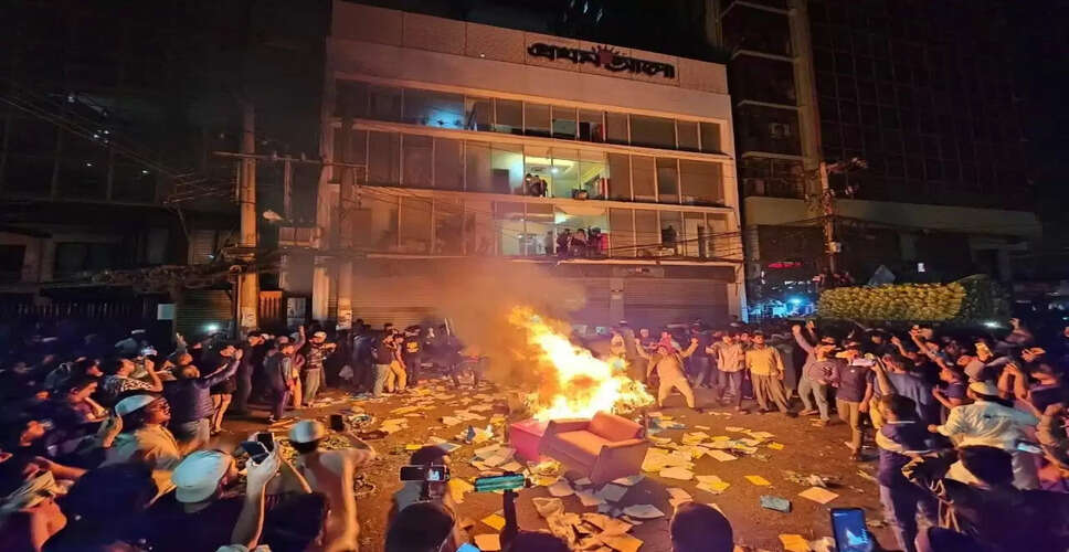 भारत का बांग्लादेश को मित्रता का संदेश, लेकिन सुरक्षा पर ध्यान