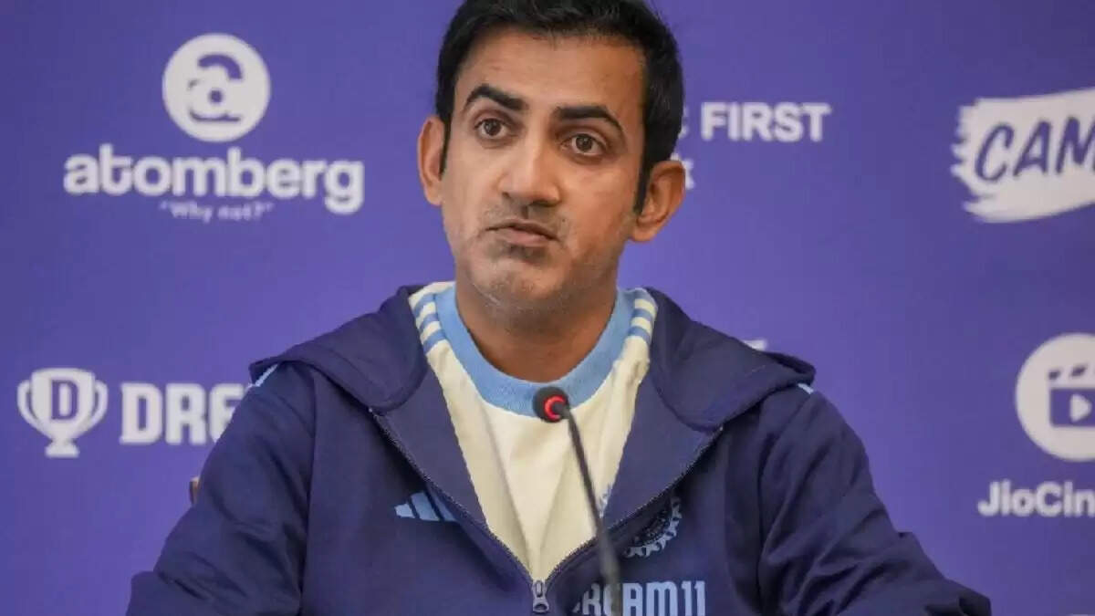 गौतम गंभीर की जिद्द छोड़ने पर टीम इंडिया जीत सकती है सीरीज