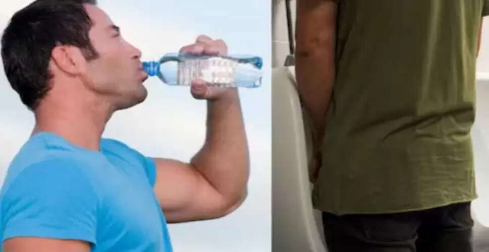 क्या पेशाब के बाद पानी पीना सही है? जानें डॉक्टर की राय