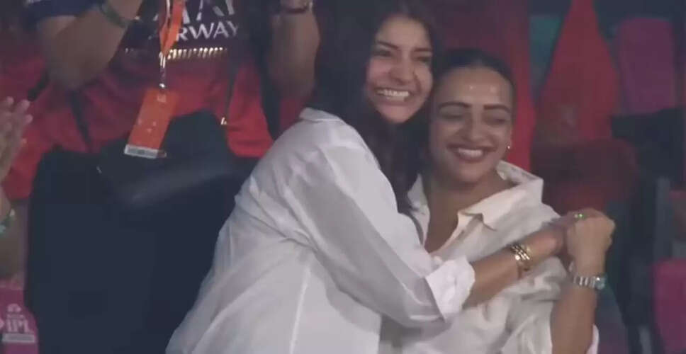 RCB के अधिकारियों की गिरफ्तारी: बेंगलुरु में मची भगदड़ के बाद कार्रवाई