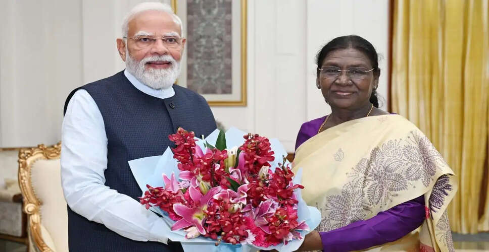 प्रधानमंत्री मोदी की राष्ट्रपति से मुलाकात, कैबिनेट फेरबदल की अटकलें तेज़