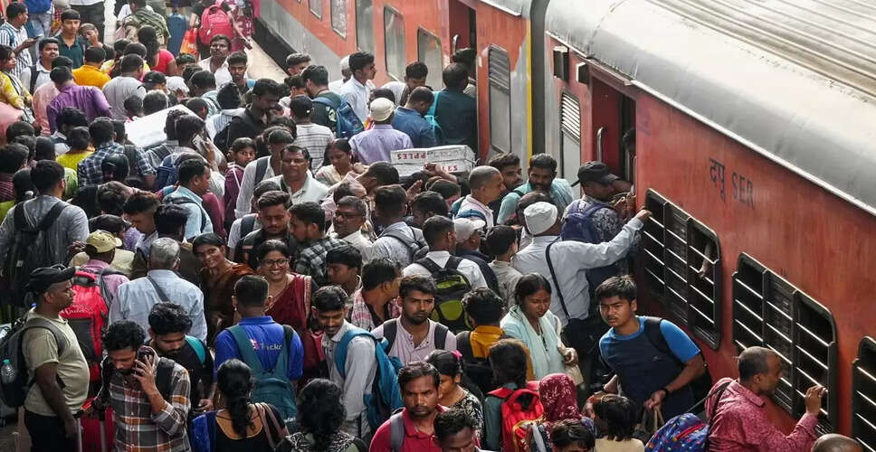 भारतीय रेलवे की गर्मियों के लिए विशेष ट्रेन सेवाएं: 908 ट्रेनों का संचालन