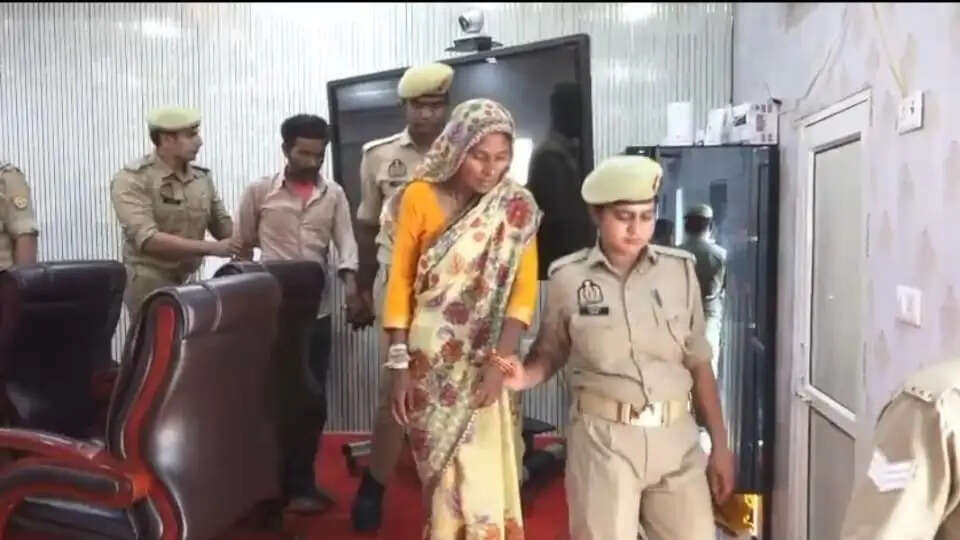 उत्तर प्रदेश में पत्नी और प्रेमी ने मिलकर पति की हत्या की