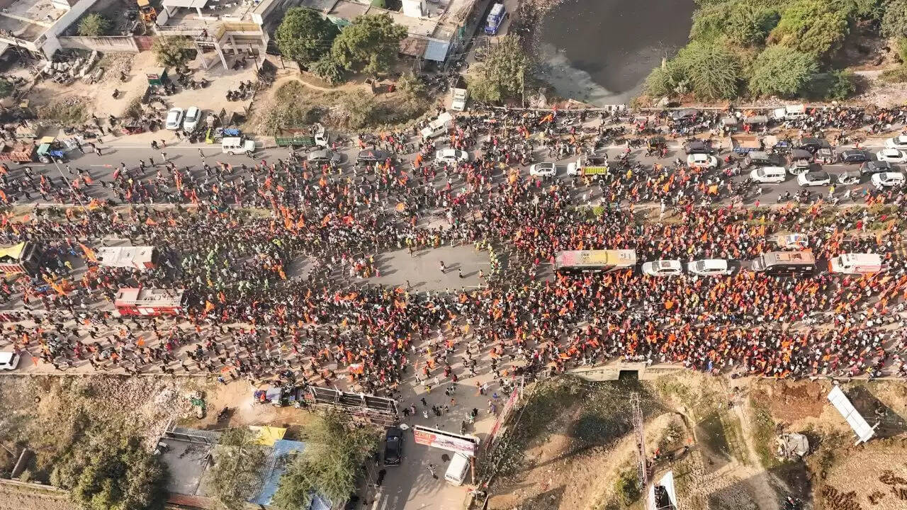 आज के प्रमुख समाचार: सुप्रीम कोर्ट से लेकर अंतरराष्ट्रीय घटनाओं तक