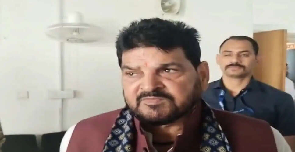बृज भूषण शरण सिंह ने विनेश फोगाट के अयोग्यता पर उठाए सवाल