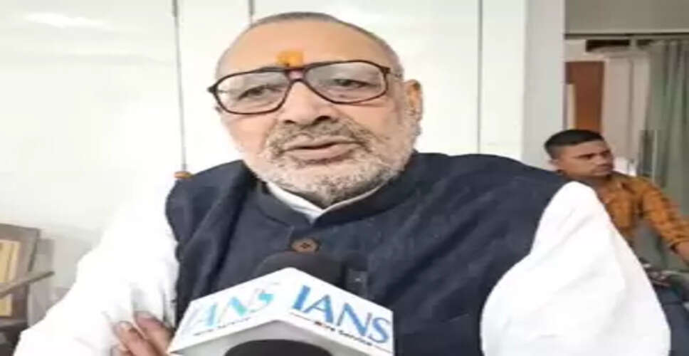 भारत की ऐसी नीति नहीं कि दूसरे मुल्क पर आक्रमण करे : गिरिराज सिंह