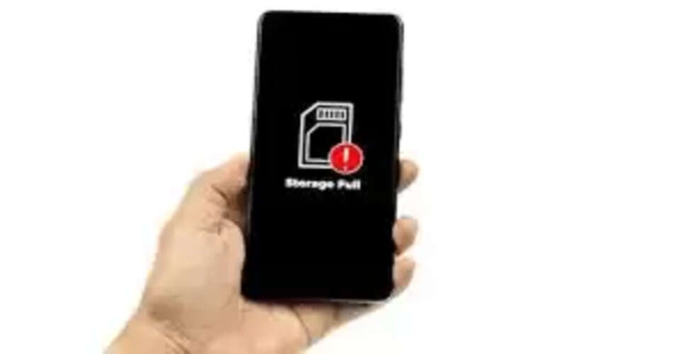 स्मार्टफोन की स्टोरेज बढ़ाने के 8 आसान तरीके